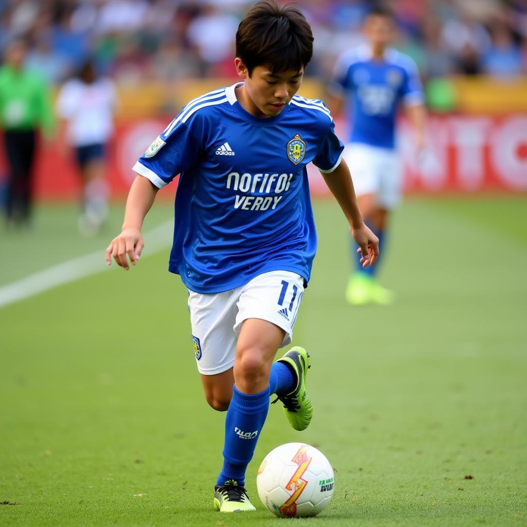 Shoya Nakajima trong màu áo Tokyo Verdy