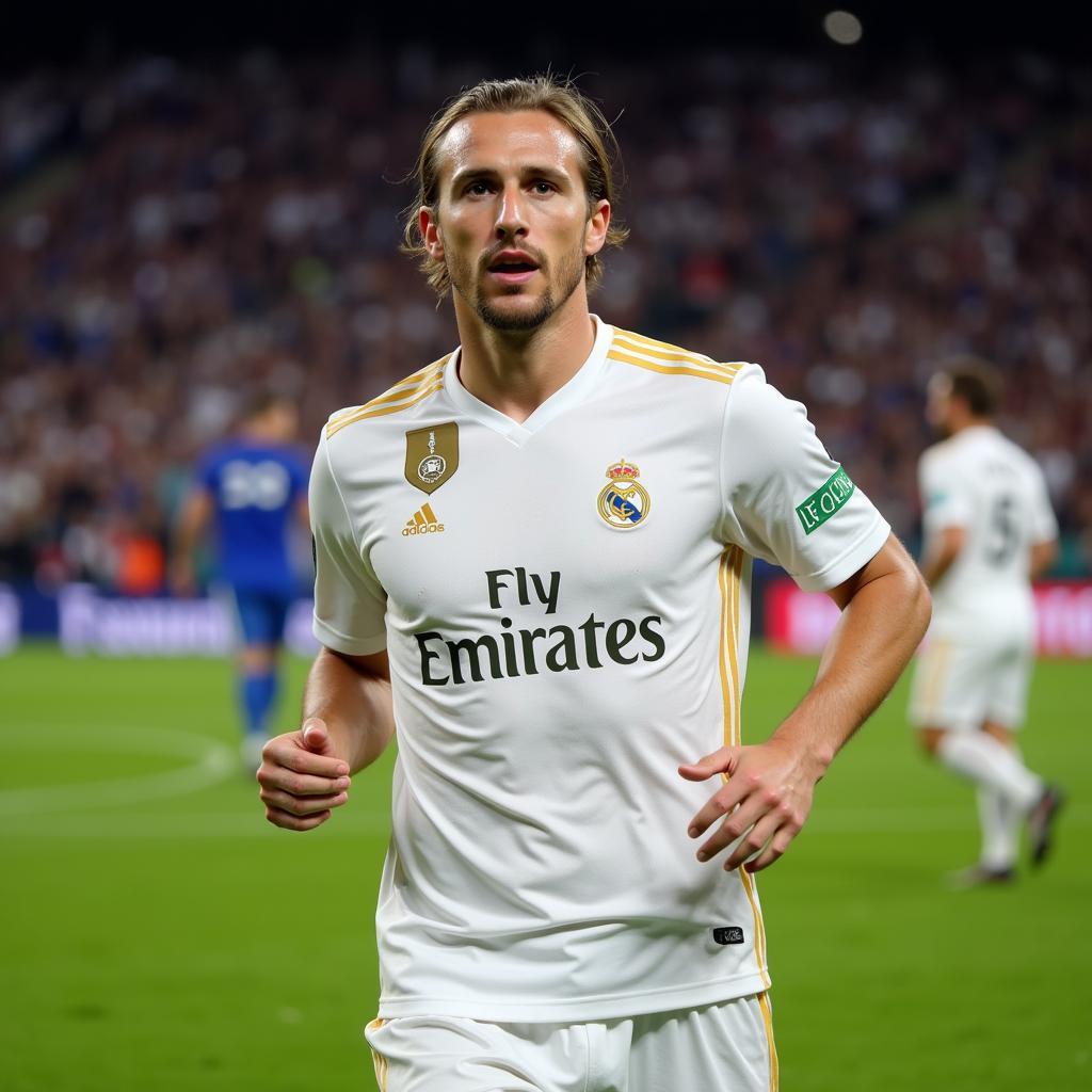 Luka Modric trong màu áo Real Madrid số 10