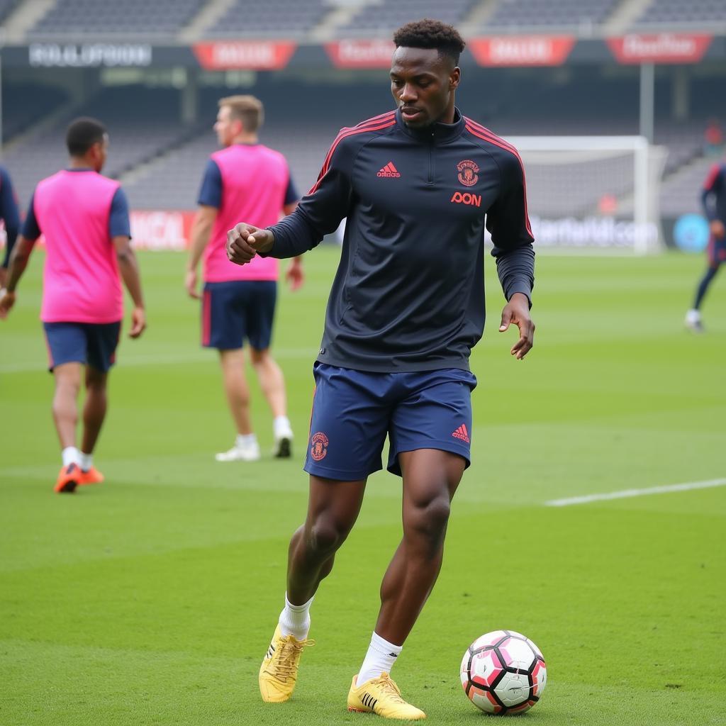 Dimitri Diagne tập luyện chăm chỉ trên sân tập